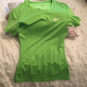 green nike pro running top